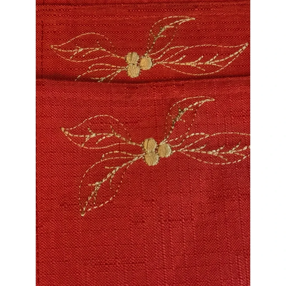 Better Home Red Christmas Placemats Set of 4 Gold Holly Embroidered 18x12.5